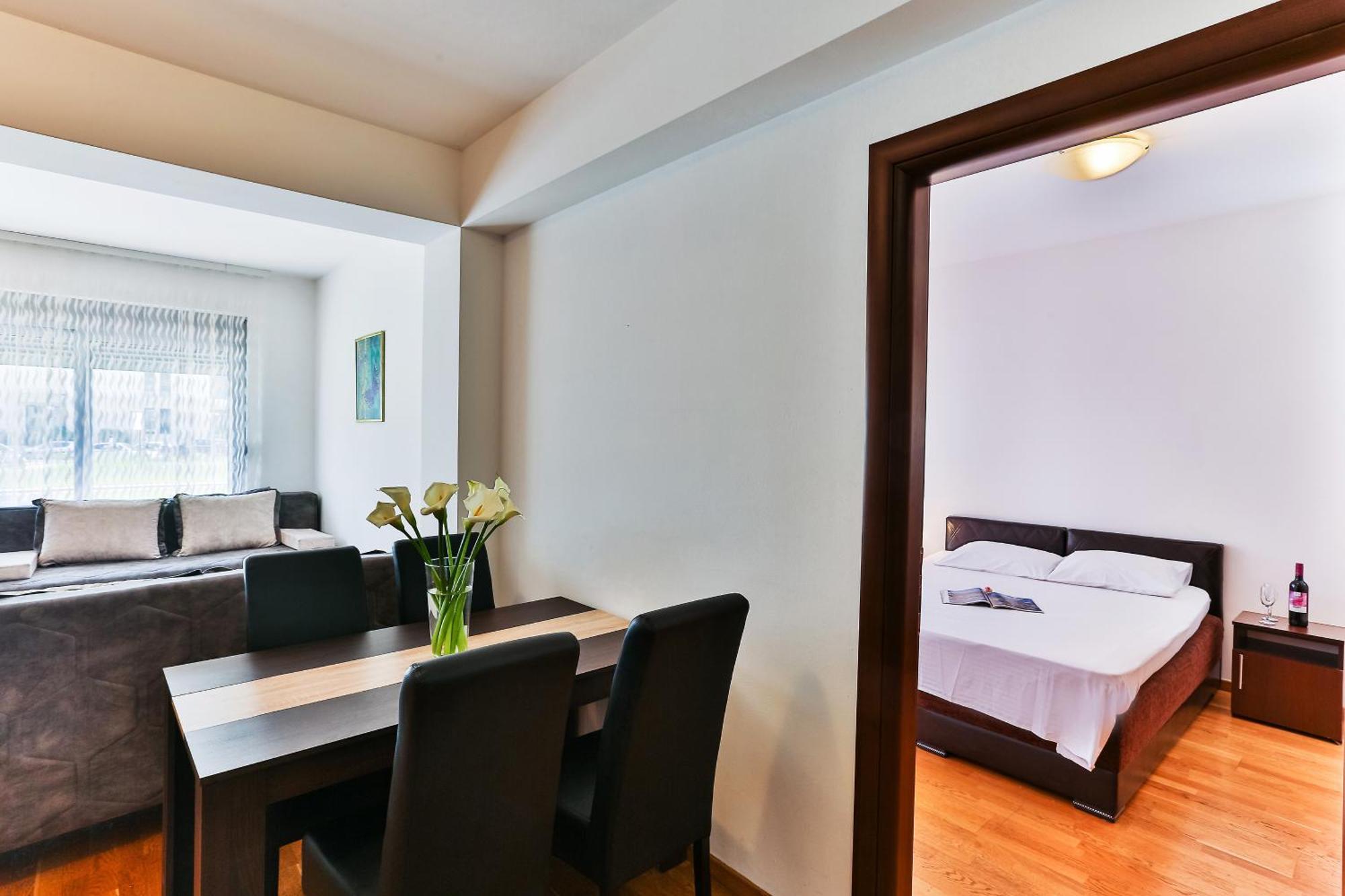 City Montesun Apartments 2 ブドヴァ エクステリア 写真