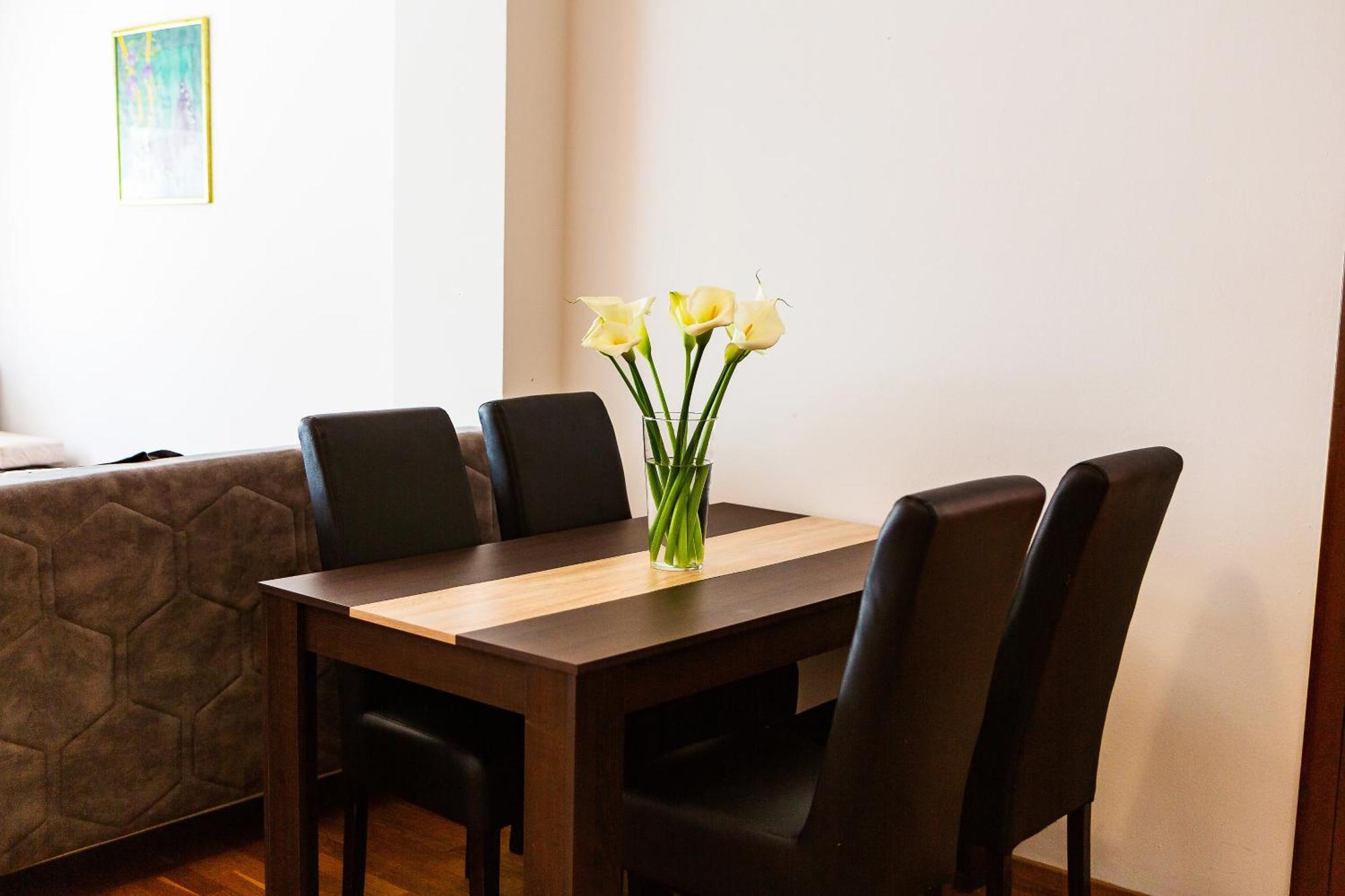 City Montesun Apartments 2 ブドヴァ エクステリア 写真
