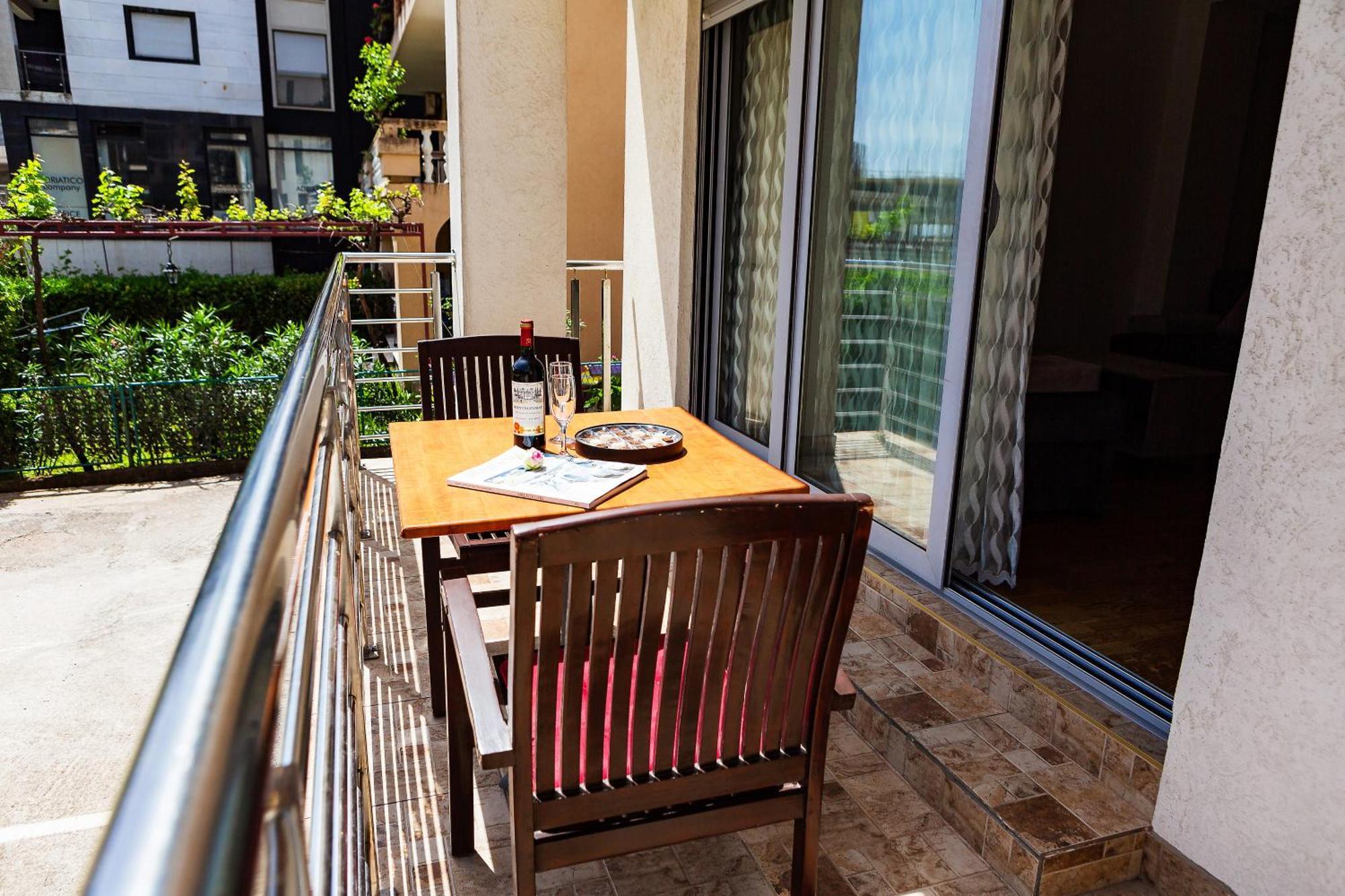 City Montesun Apartments 2 ブドヴァ エクステリア 写真